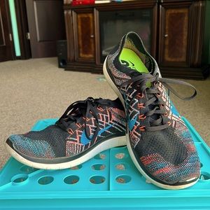 Nike men’s barefoot ride 4.0 717075-009